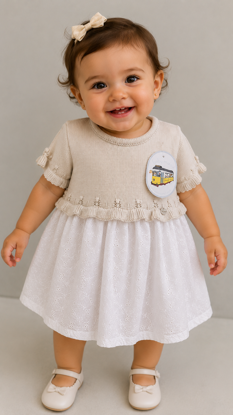 Vestido malha e bordado inglês